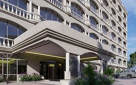 Delta Hotels By Marriott Dar Es Salaam